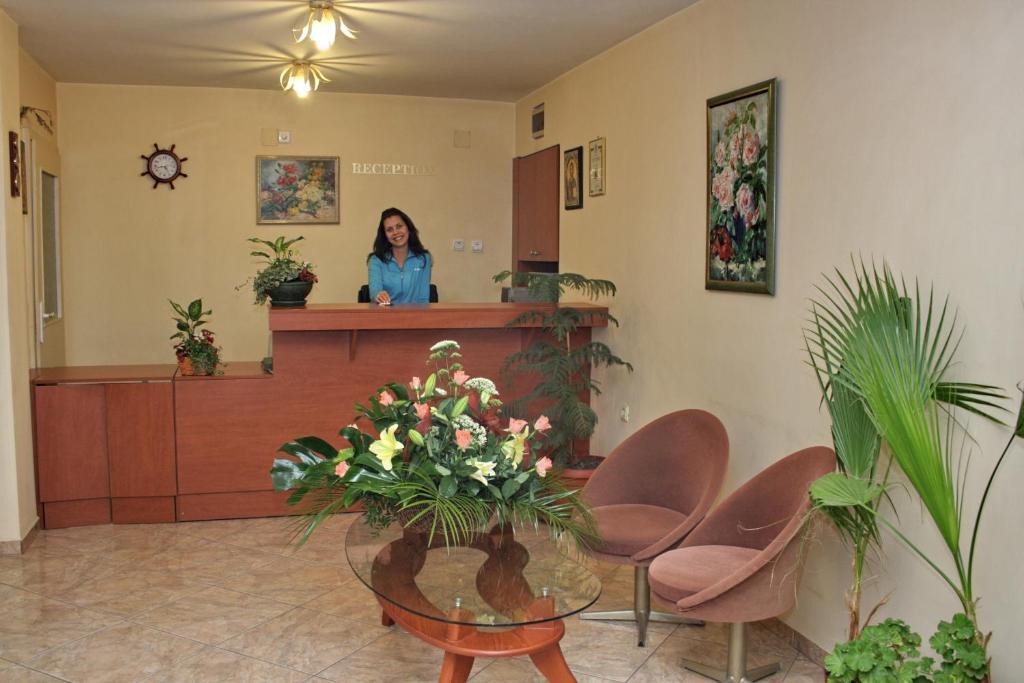 Hotel Focus Varna Esterno foto